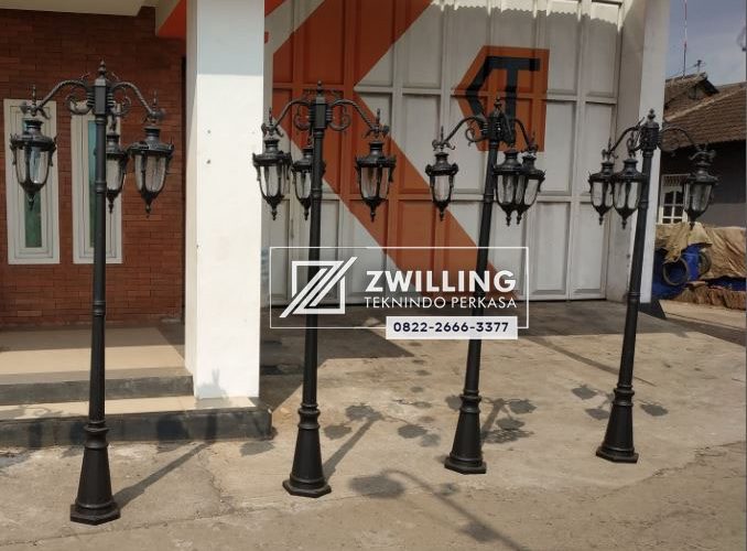 tiang lampu taman antik