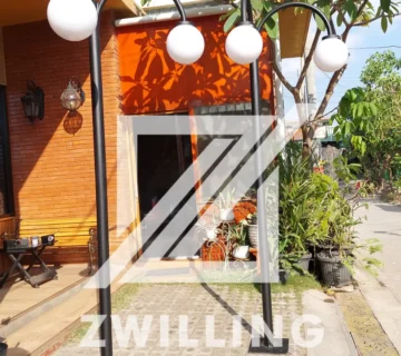 tiang lampu minimalis