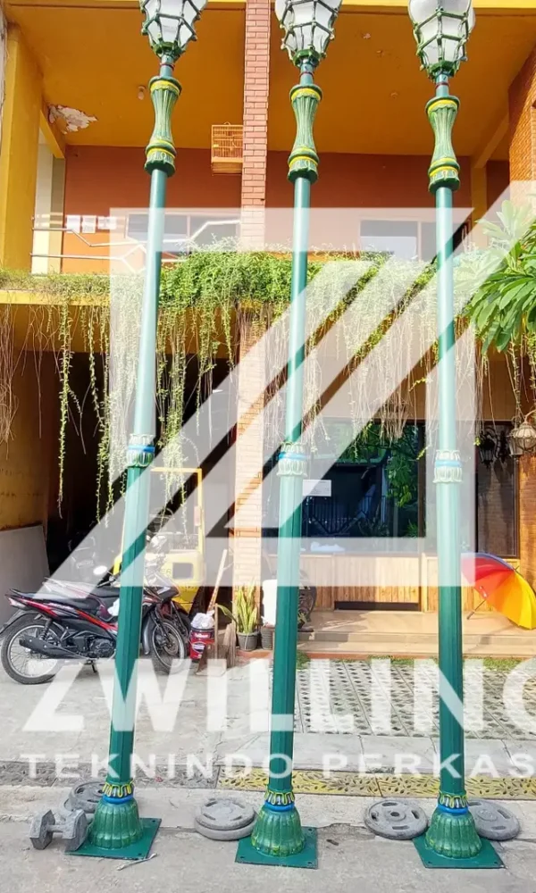 tiang lampu minimalis