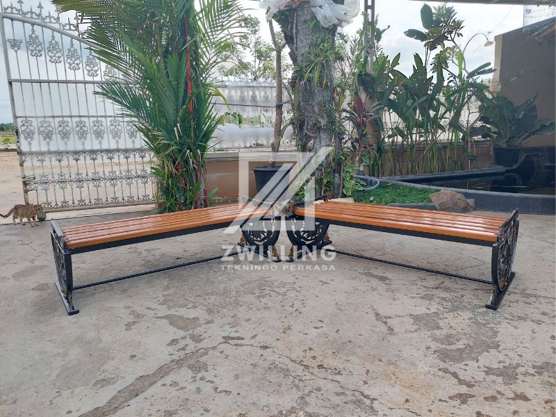 kursi besi panjang terbaru