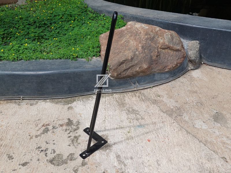 Kaki Meja Besi Hairpin