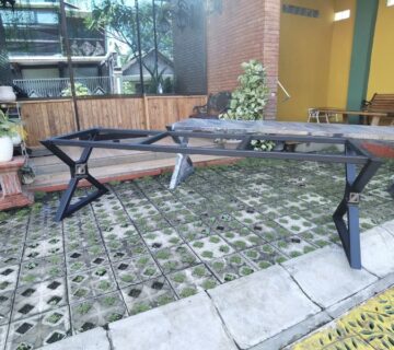 Kaki Meja Unik Besi
