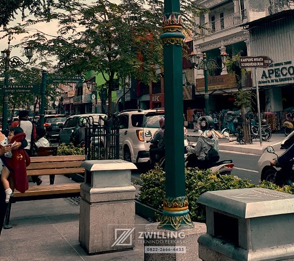 ikon wisata karena penataan lampu