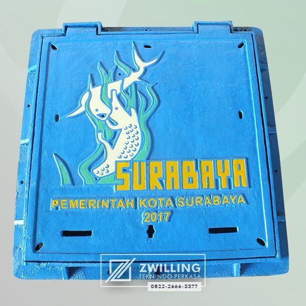 Desain Manhole Cover Baja Cor Unik Karya Zwilling