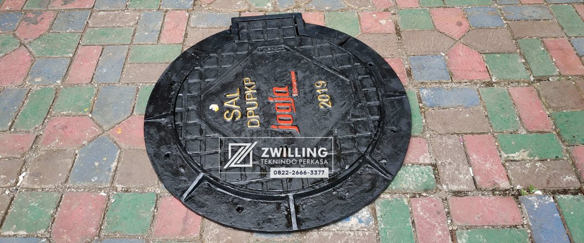manhole yogyakarta