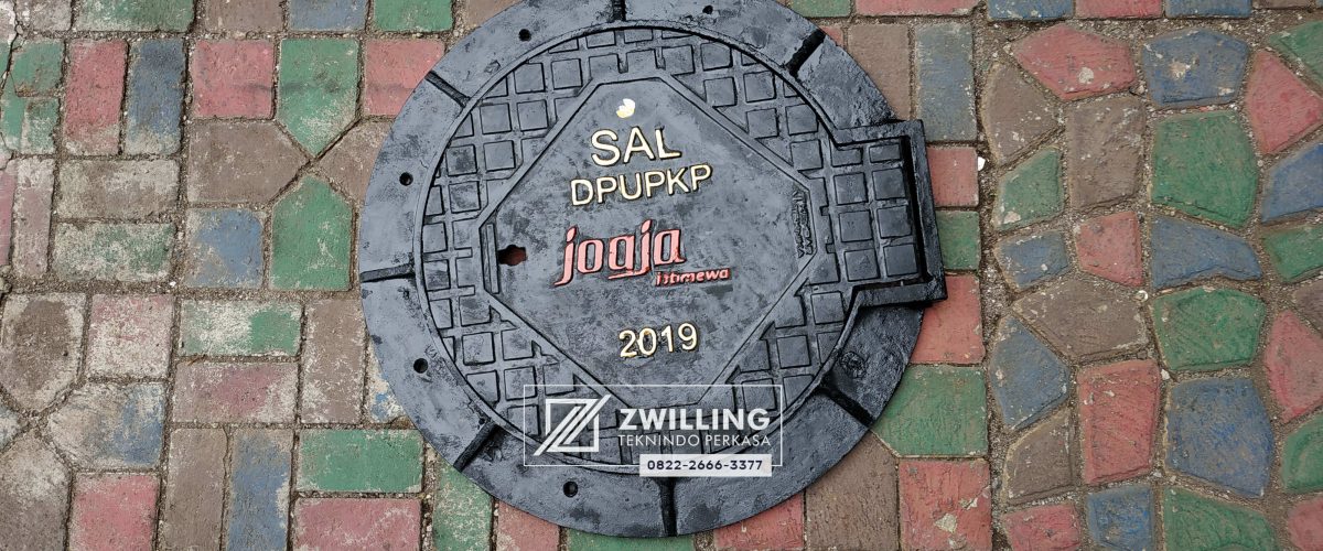 manhole jogja