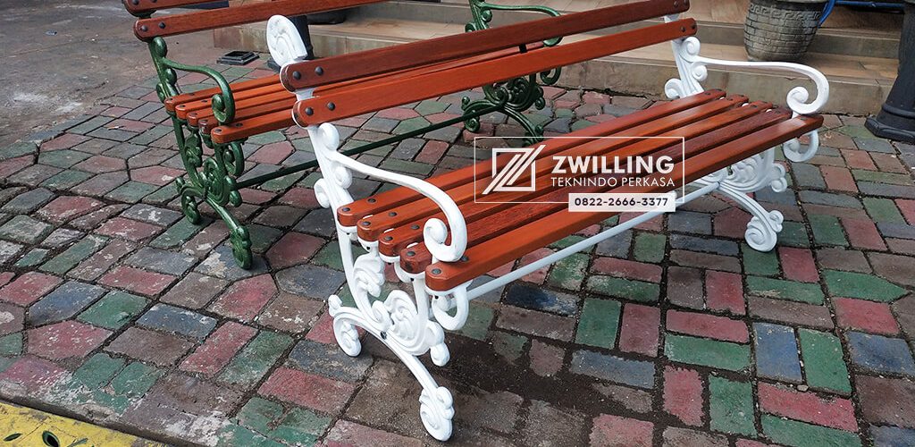  Kursi  Taman  Kota Model Ukel Terbaru Zwilling Lampu