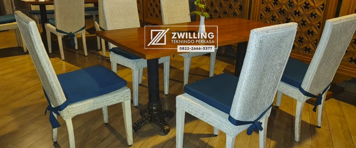 Kursi Sumberwatu Heritage Jogja1