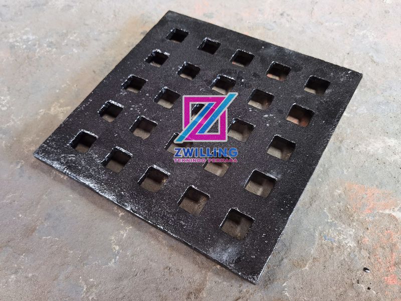 Besi Penutup Selokan