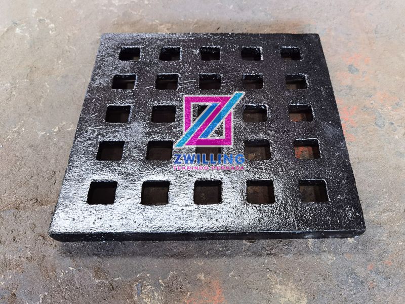 Besi Penutup Selokan