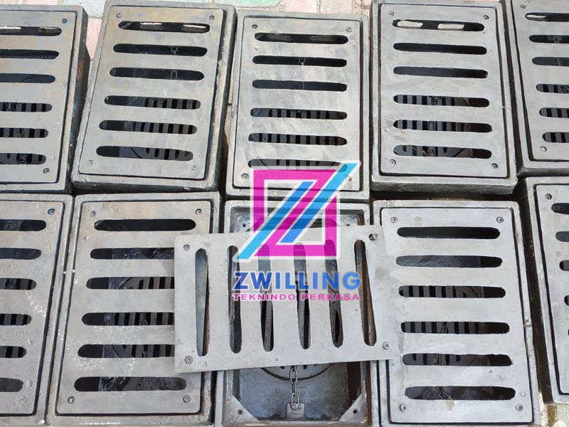 Deck Drain Jalan Toll Besi Cor